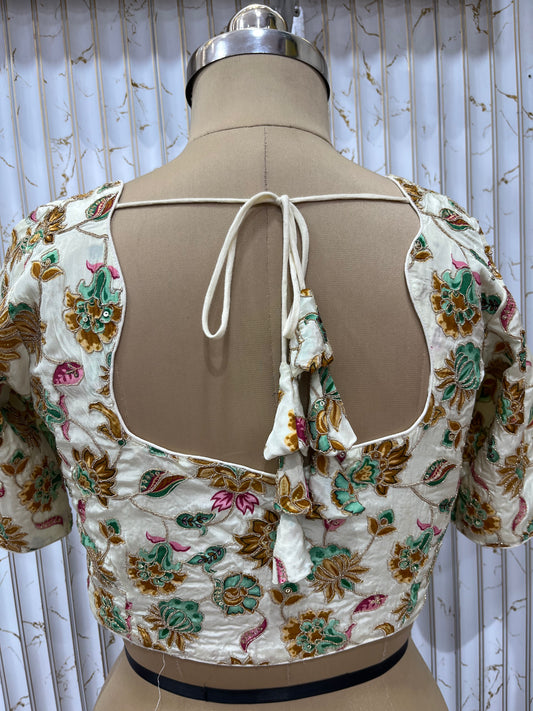 Position print blouse
