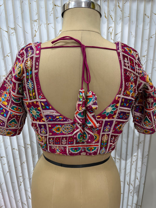 Position print blouse