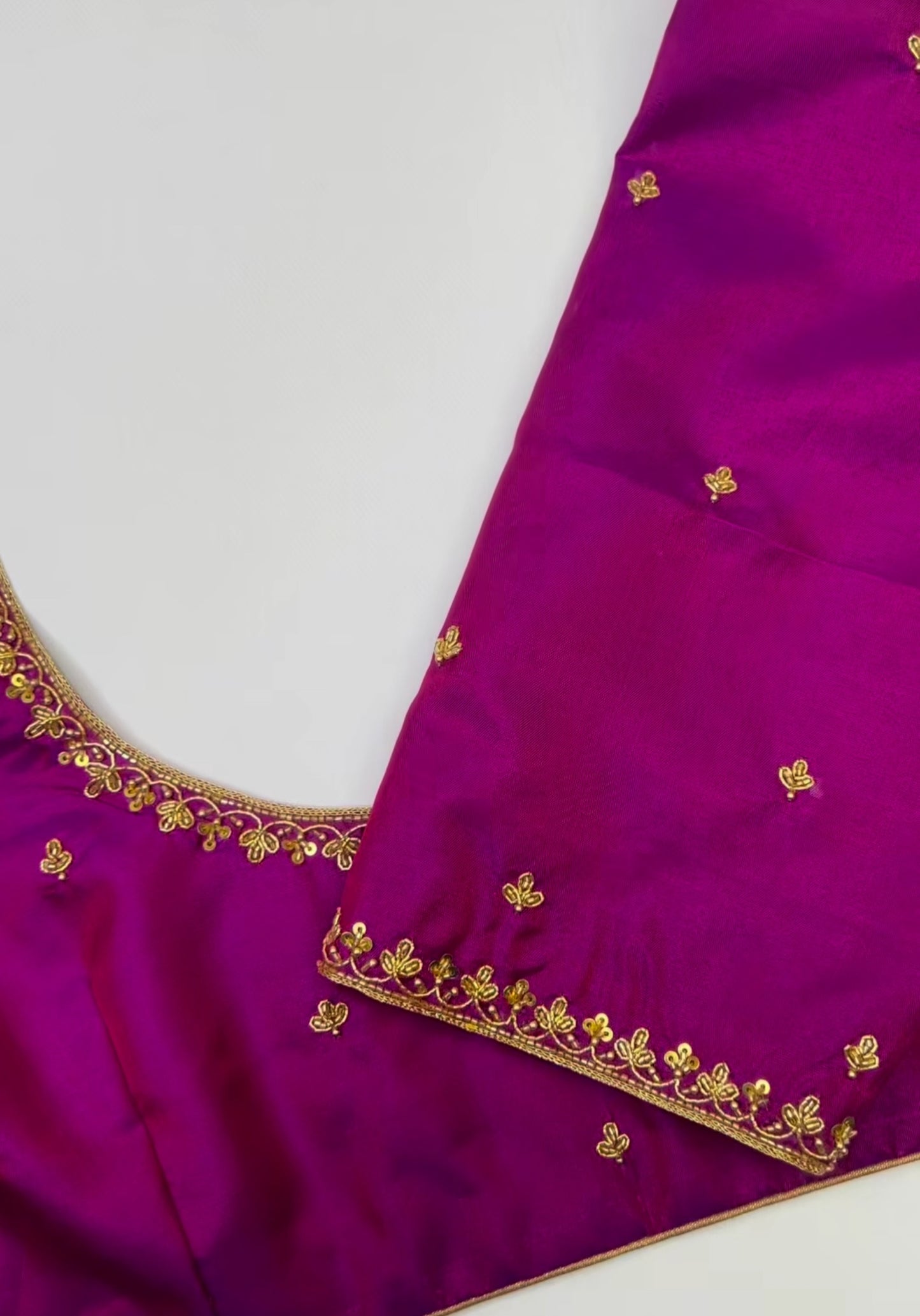 customize handwork Blouse