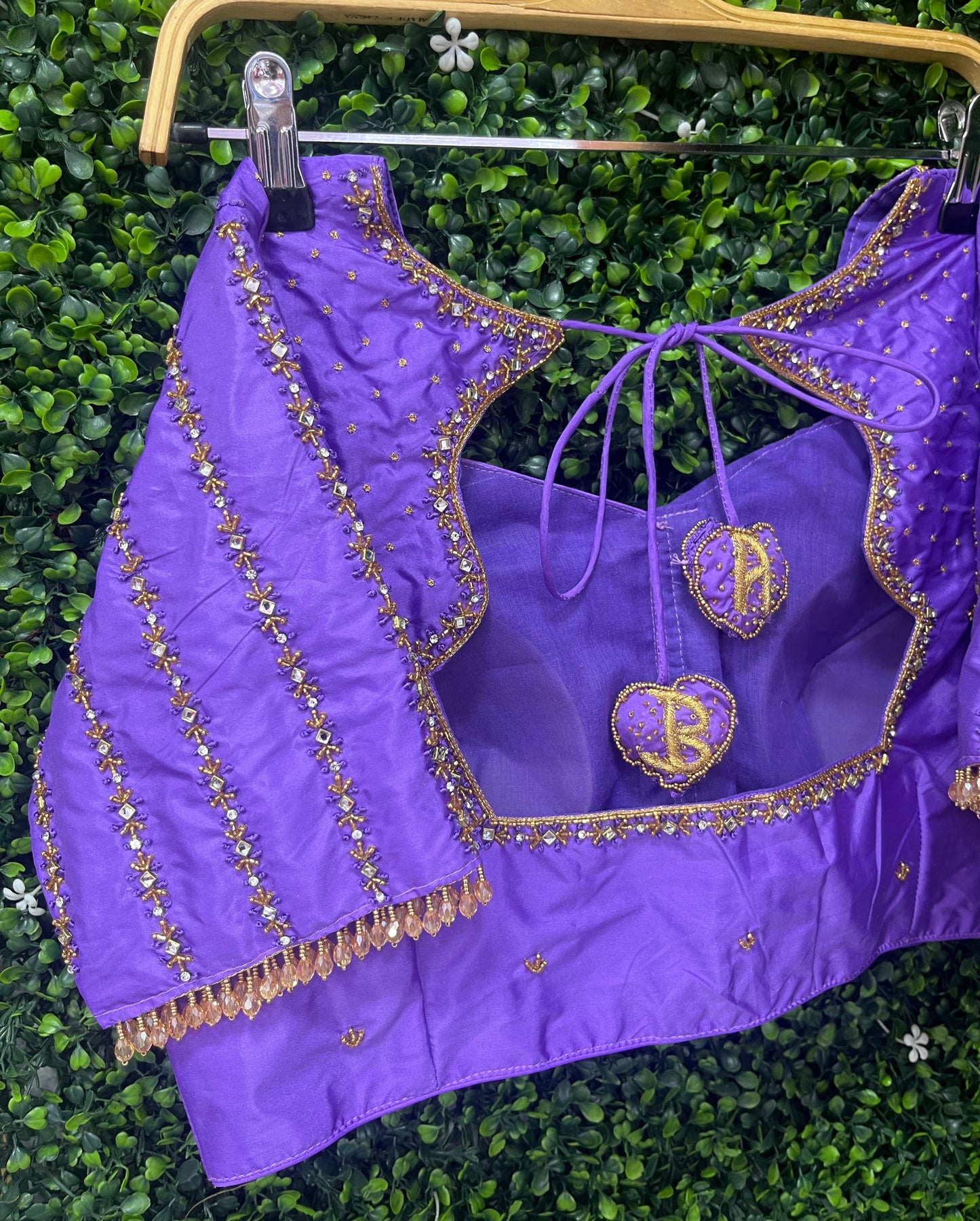 customize handwork Blouse