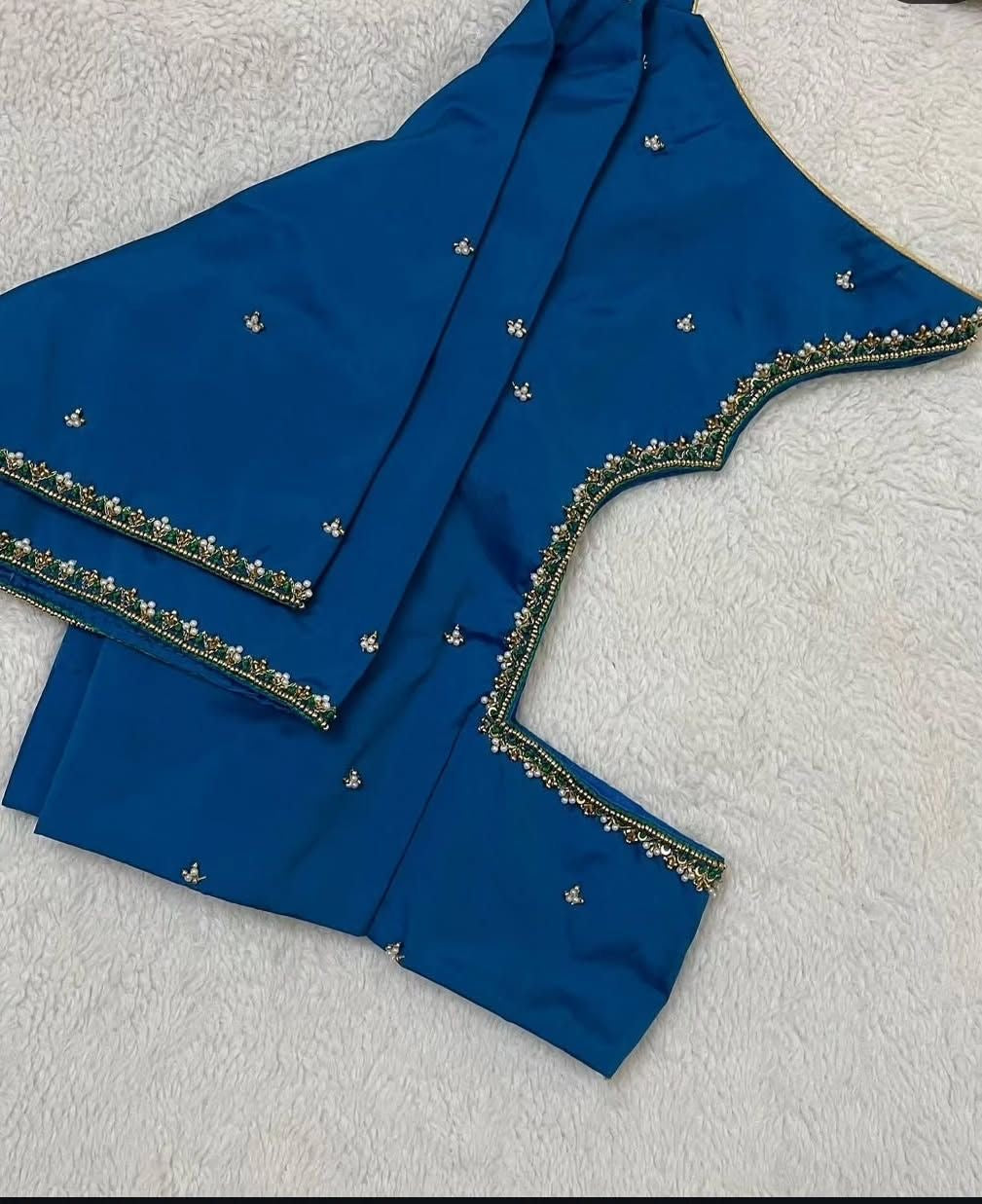 customize handwork Blouse