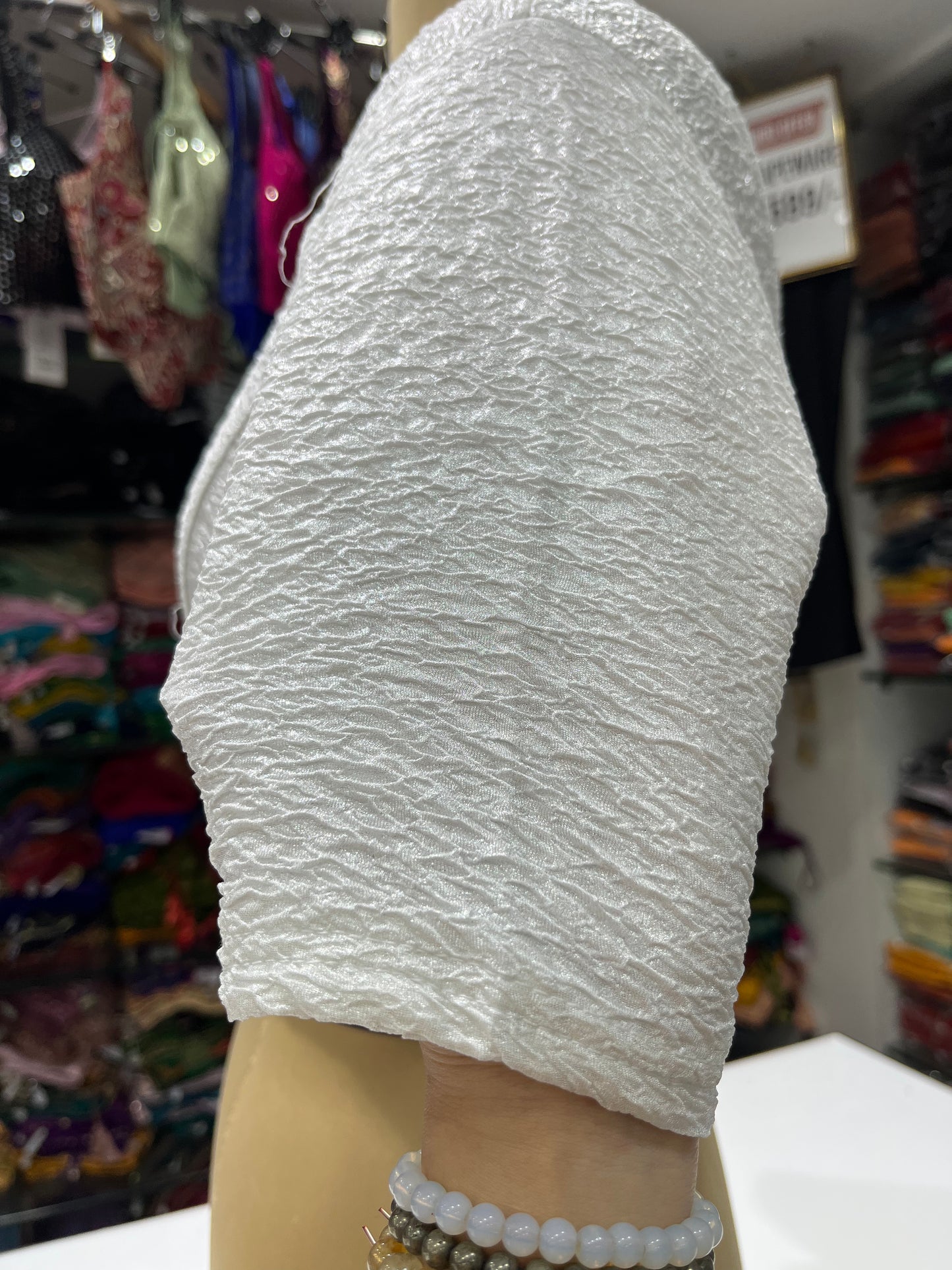 STRETCHABLE BLOUSE