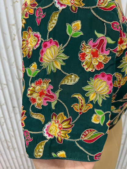Position print blouse