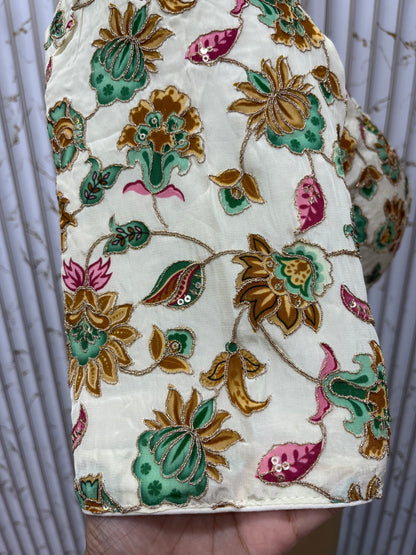 Position print blouse