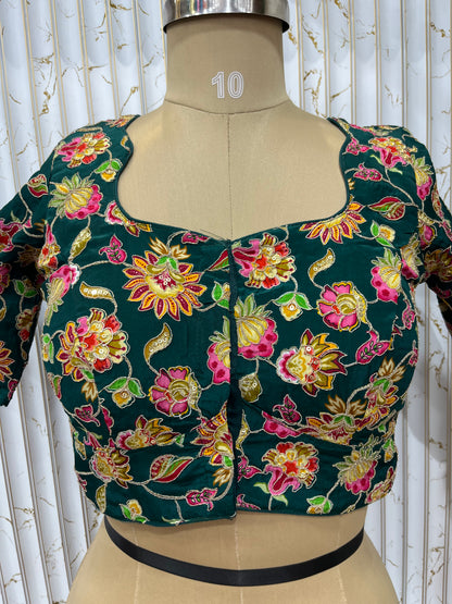 Position print blouse