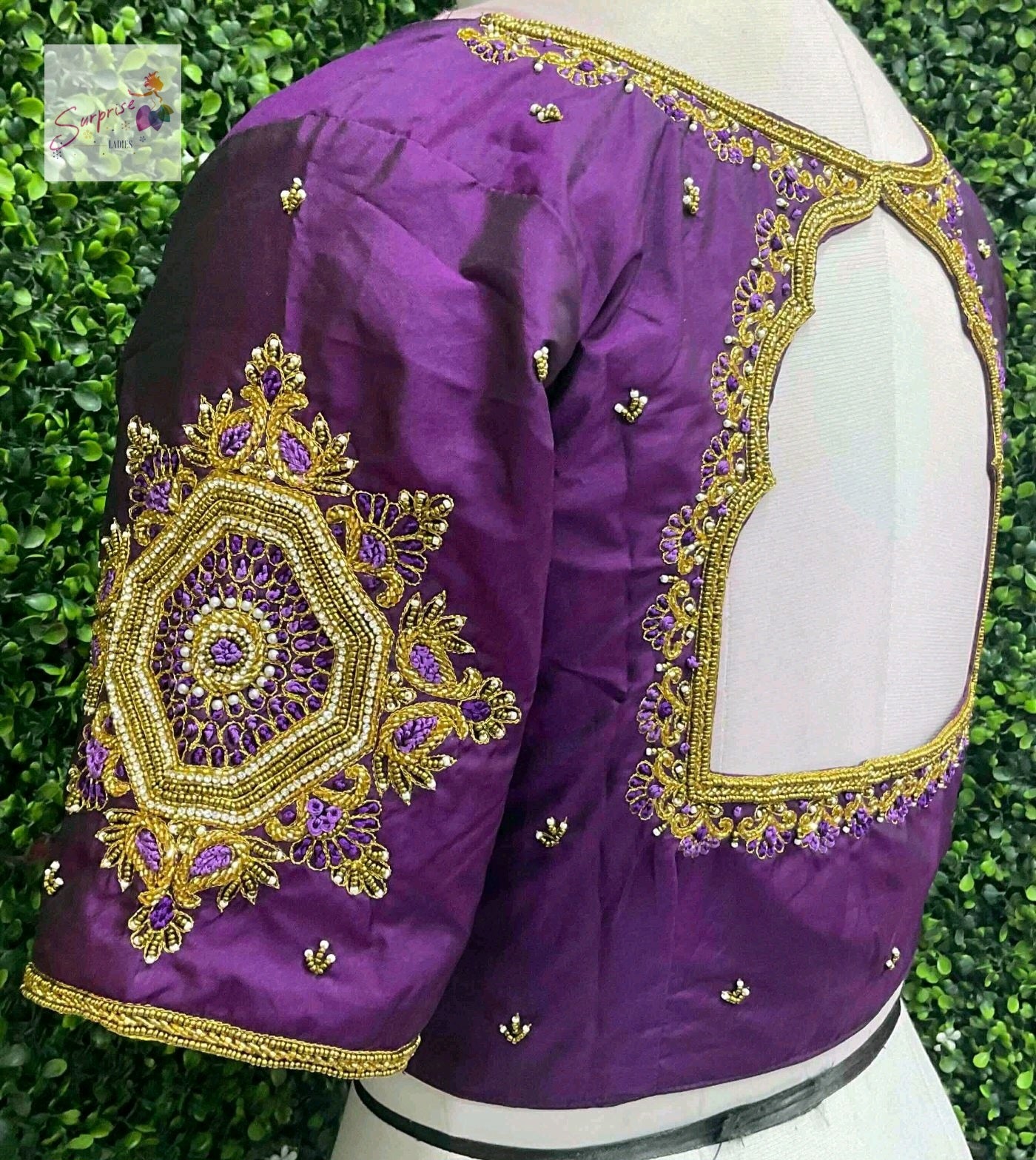 customize handwork Blouse