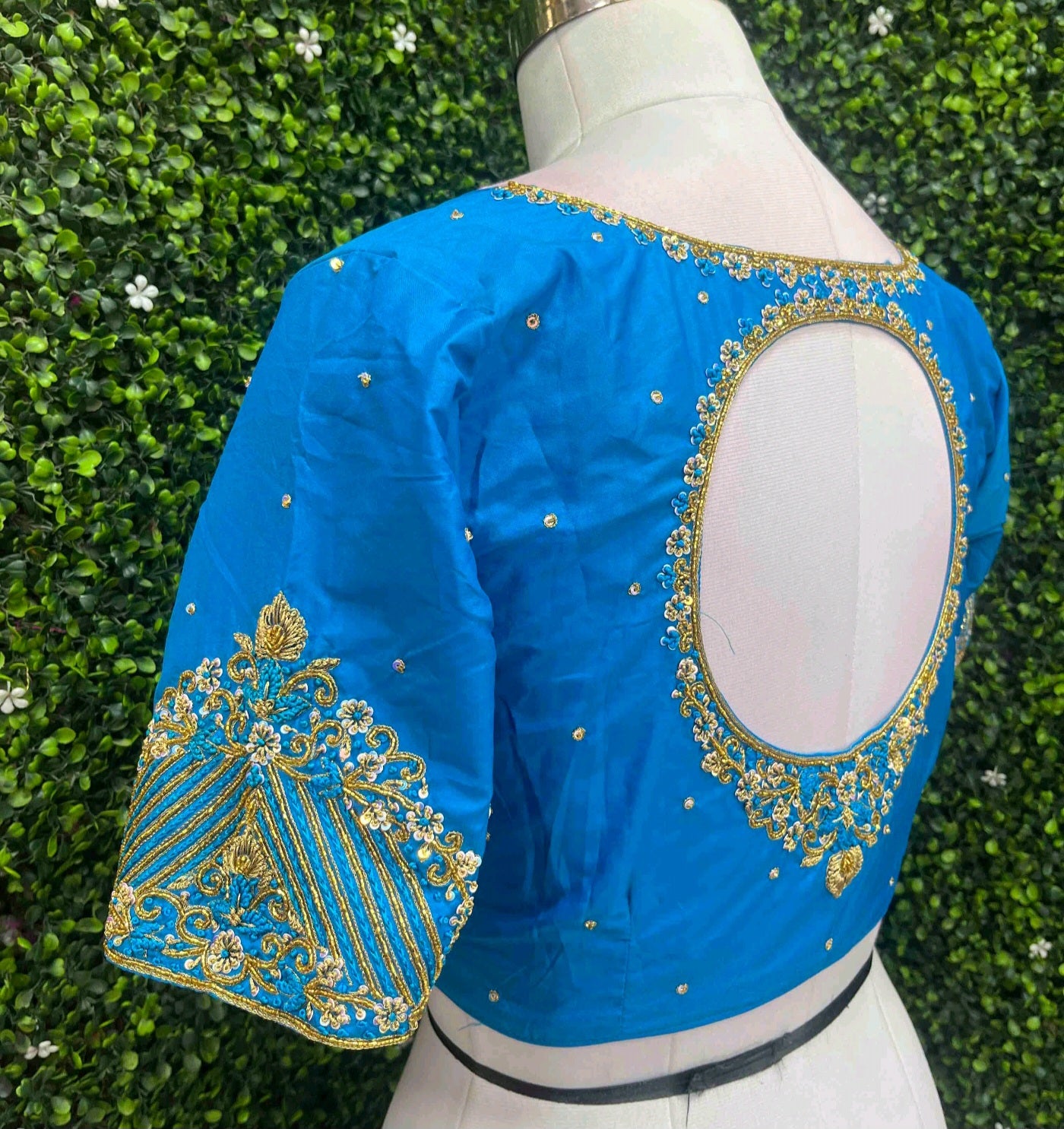customize handwork Blouse
