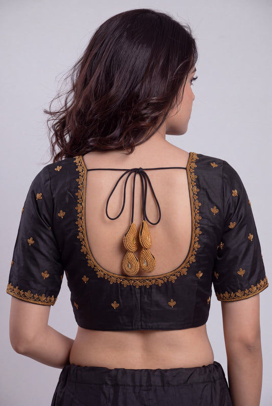 HANDWORK READY MADE BLOUSE  AARI WORK (BLACK)