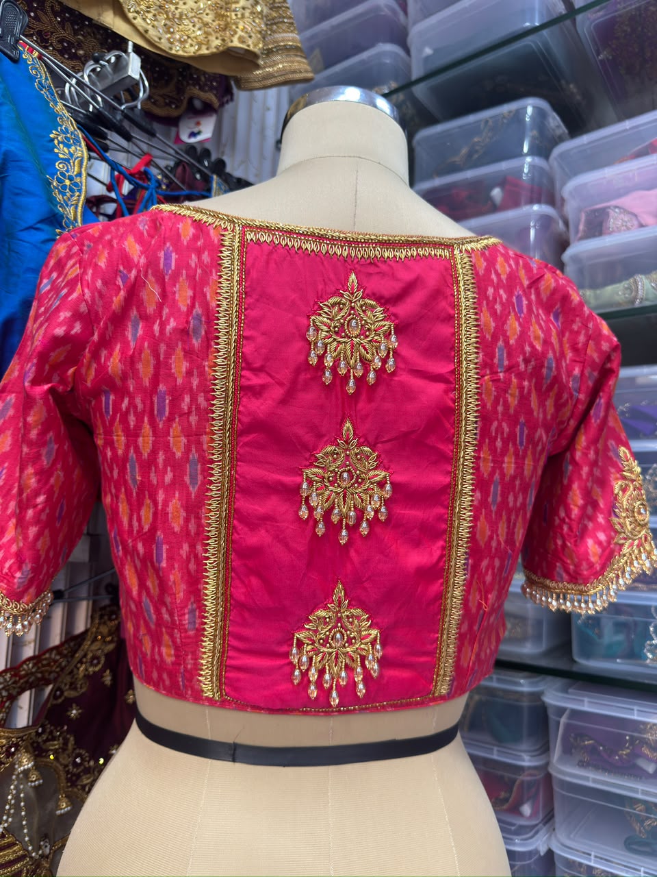 HANDWORK READY MADE POCHAMPALLY BLOUSE (PINK)