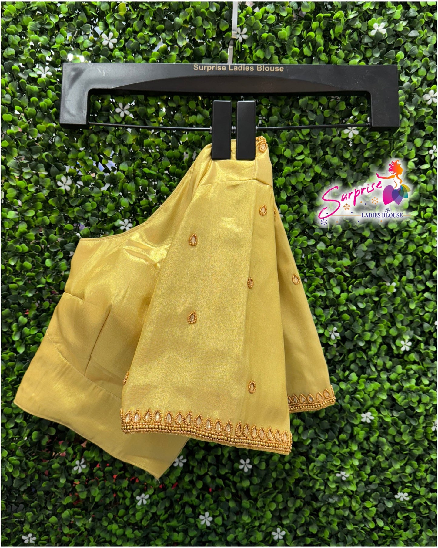 HANDWORK READY MADE  BLOUSE AARI WORK (GOLD)