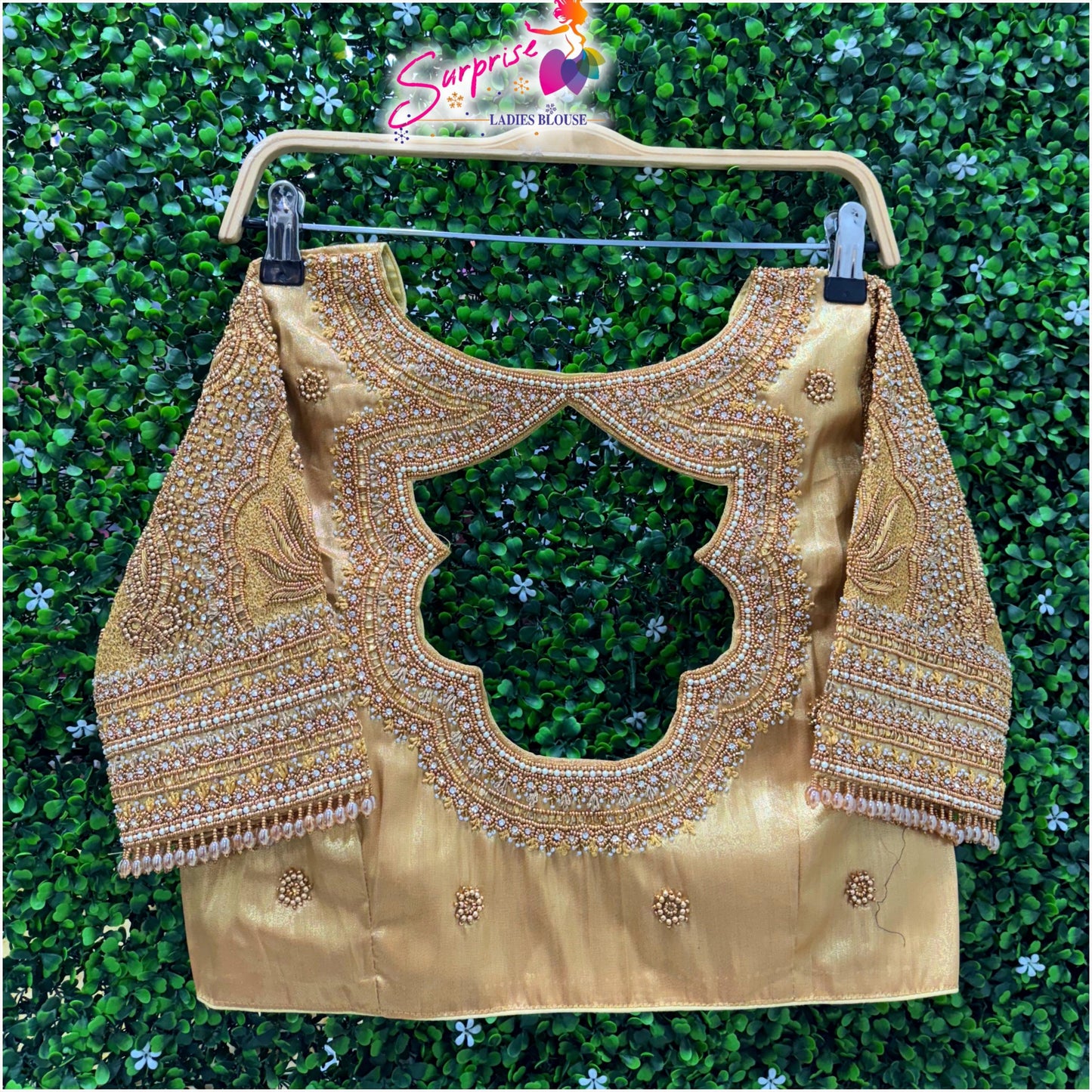 HANDWORK READY MADE  BLOUSE AARI WORK (GOLD)