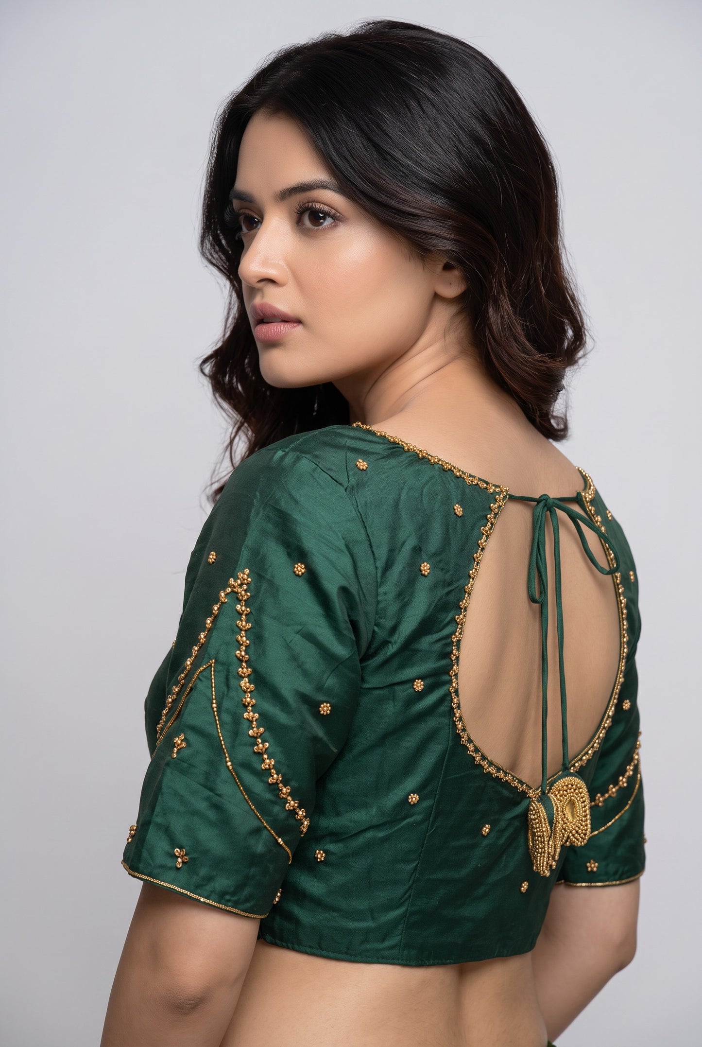 HAND WORK READY MADE BLOUSE  AARI WORK (GREEN)