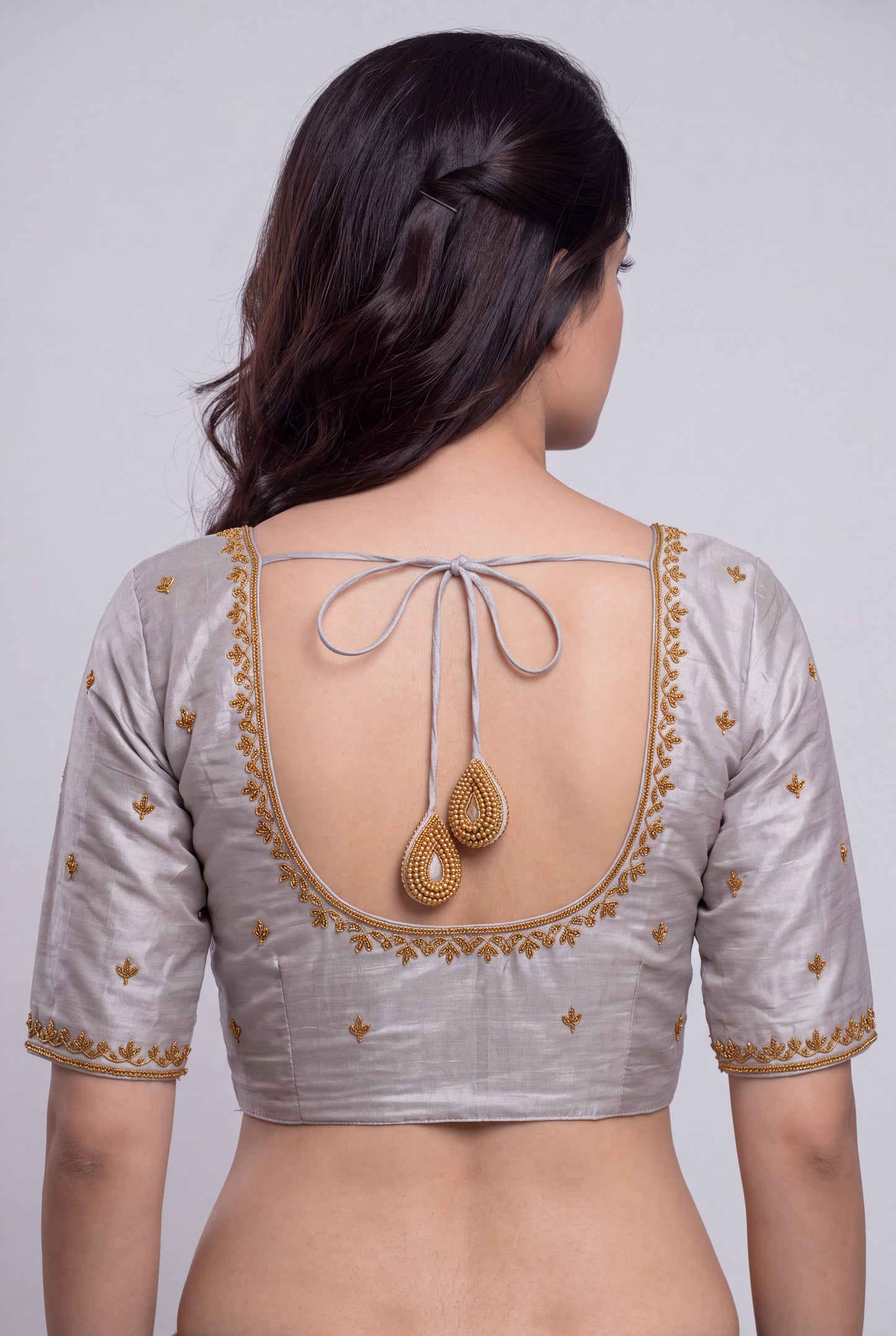 HANDWORK READY MADE BLOUSE  AARI WORK (SLIVER)