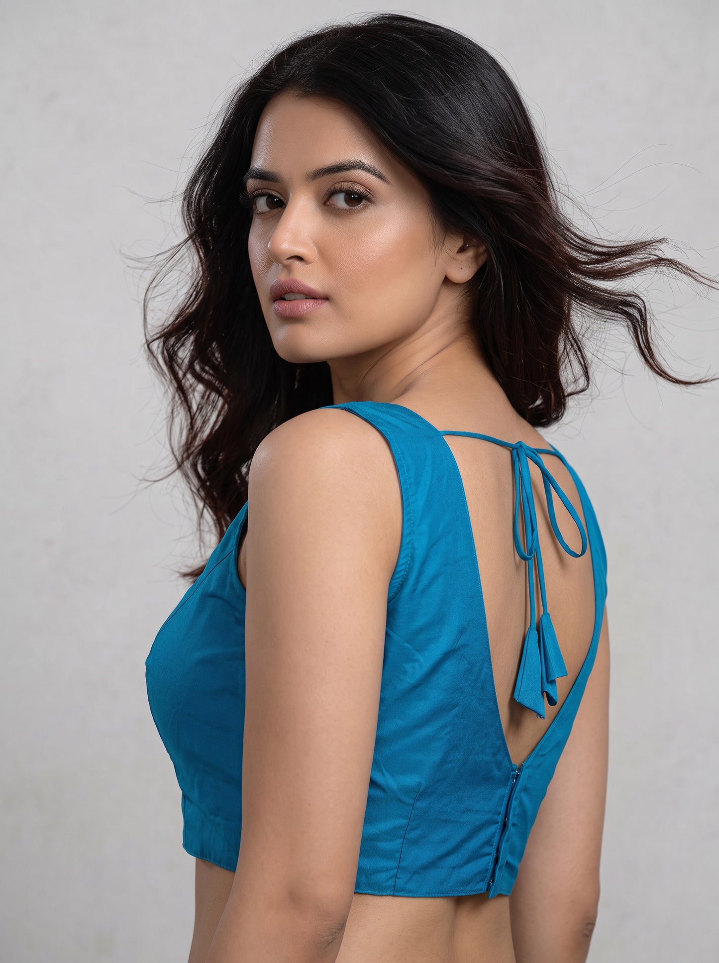 READY MADE SLEEVELESS SILK BLOUSE (SKY BLUE)